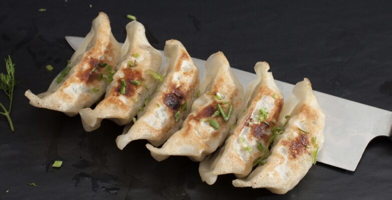 E5.Gyoza boeuf 6pcs