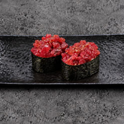112. Gunkan tartare de thon