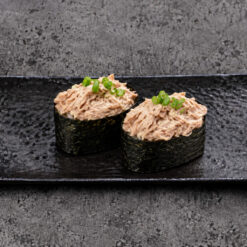 113. Gunkan thon cuit mayonnaise