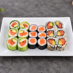 P17. Salmon love