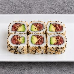 58. California rolls tartare de thon avocat