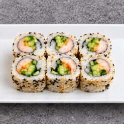 60. California rolls crevette épicée concombre