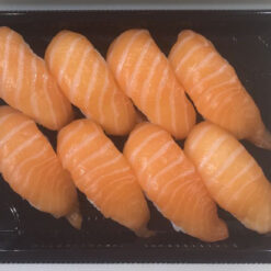 S6. SUSHI SAUMON