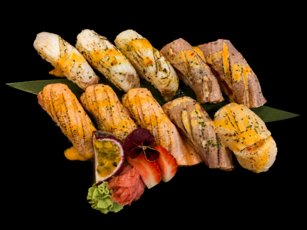 PL03. PLATEAU SUSHI GRILLÉS (10 pcs)