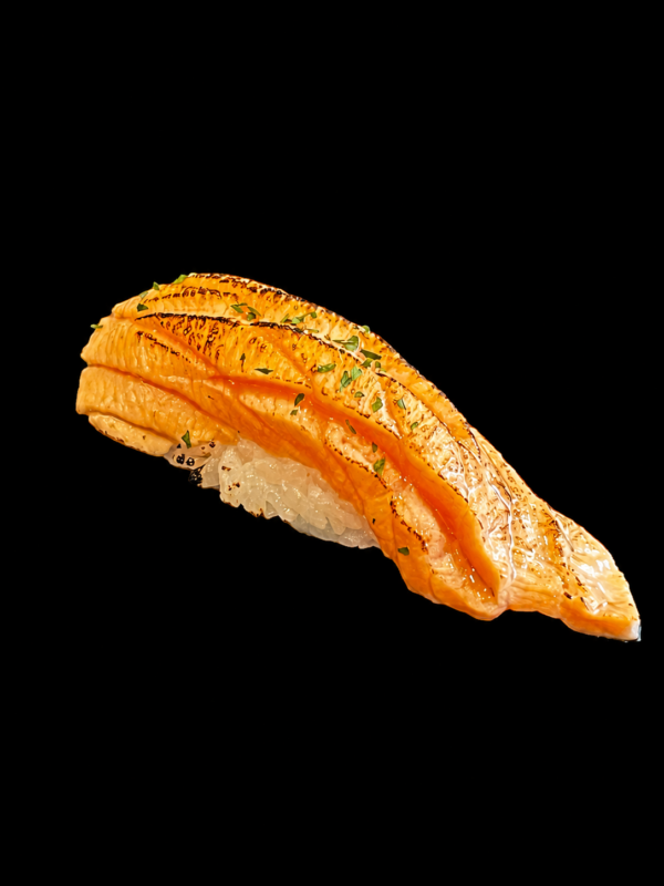 S09. Sushi saumon mi-cuit