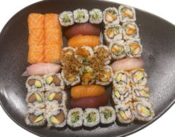 163. Umamiya classic box [42pc]