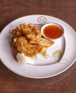 21. Beignets de poisson sauce aigre douce